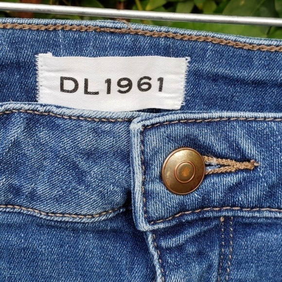 Dl‎ 1961 Margaux Ripped Wash Skinny Jeans - Picture 3 of 4